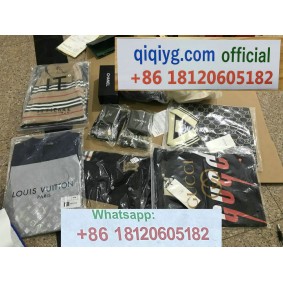 qiqiyg.com Offizielle Mode 2025: Handtaschen, Kleidung und Schuhe im Großhandel zum besten Preis QQYG218