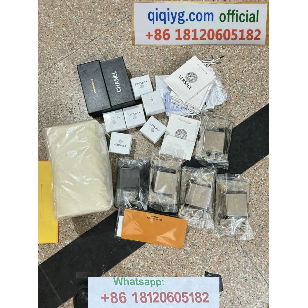 qiqiyg.com Offizielle Mode 2025: Handtaschen, Kleidung und Schuhe im Großhandel zum besten Preis QQYG222