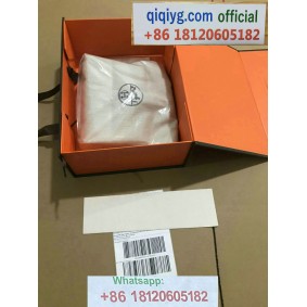 qiqiyg.com Offizielle Mode 2025: Handtaschen, Kleidung und Schuhe im Großhandel zum besten Preis QQYG271