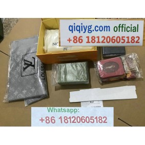 qiqiyg.com Offizielle Mode 2025: Handtaschen, Kleidung und Schuhe im Großhandel zum besten Preis QQYG299