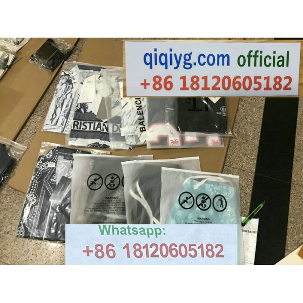 qiqiyg.com Offizielle Mode 2025: Handtaschen, Kleidung und Schuhe im Großhandel zum besten Preis QQYG302