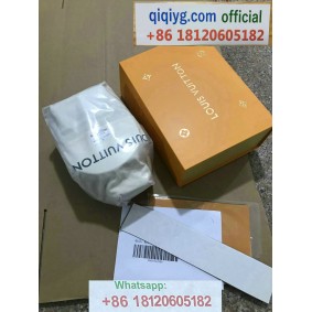 qiqiyg.com Offizielle Mode 2025: Handtaschen, Kleidung und Schuhe im Großhandel zum besten Preis QQYG352