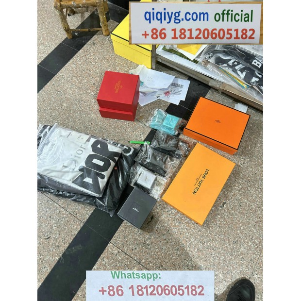 qiqiyg.com Offizielle Mode 2025: Handtaschen, Kleidung und Schuhe im Großhandel zum besten Preis QQYG365