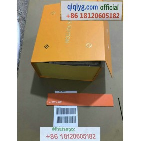 qiqiyg.com Offizielle Mode 2025: Handtaschen, Kleidung und Schuhe im Großhandel zum besten Preis QQYG383