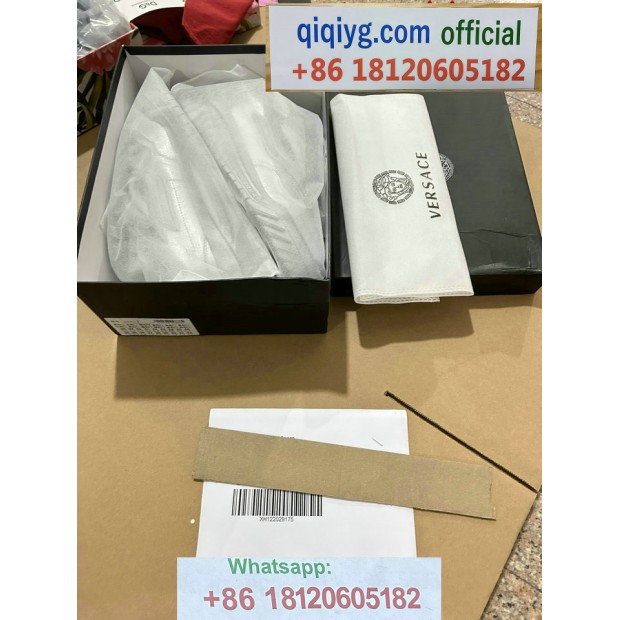 qiqiyg.com Offizielle Mode 2025: Handtaschen, Kleidung und Schuhe im Großhandel zum besten Preis QQYG397