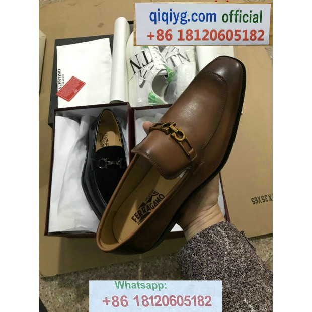 qiqiyg.com Offizielle Mode 2025: Handtaschen, Kleidung und Schuhe im Großhandel zum besten Preis QQYG411