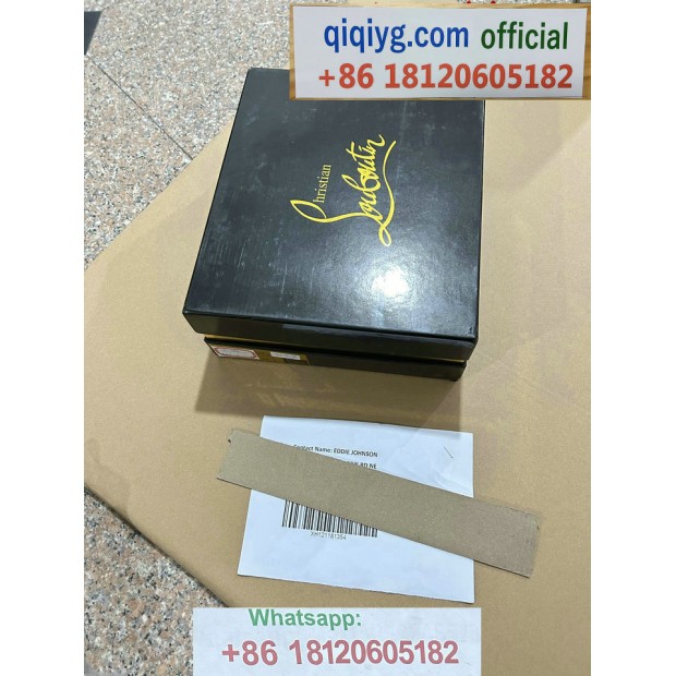 qiqiyg.com Offizielle Mode 2025: Handtaschen, Kleidung und Schuhe im Großhandel zum besten Preis QQYG457