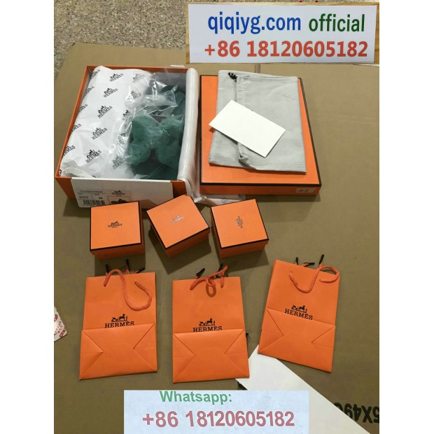 qiqiyg.com Offizielle Mode 2025: Handtaschen, Kleidung und Schuhe im Großhandel zum besten Preis QQYG497