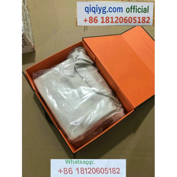 qiqiyg.com Offizielle Mode 2025: Handtaschen, Kleidung und Schuhe im Großhandel zum besten Preis QQYG515