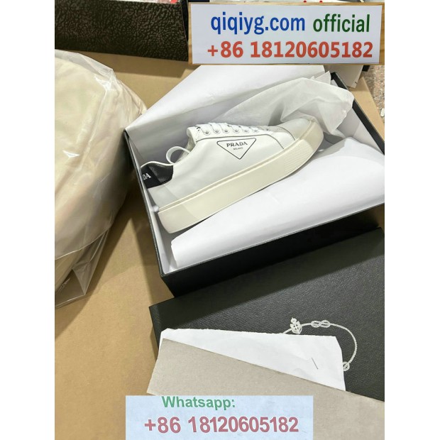 qiqiyg.com Offizielle Mode 2025: Handtaschen, Kleidung und Schuhe im Großhandel zum besten Preis QQYG523