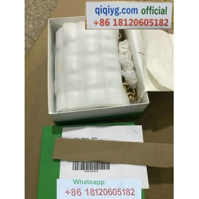 qiqiyg.com Offizielle Mode 2025: Handtaschen, Kleidung und Schuhe im Großhandel zum besten Preis QQYG536