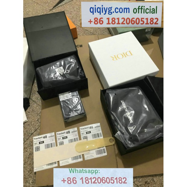 qiqiyg.com Offizielle Mode 2025: Handtaschen, Kleidung und Schuhe im Großhandel zum besten Preis QQYG569