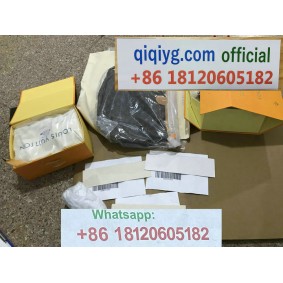 qiqiyg.com Offizielle Mode 2025: Handtaschen, Kleidung und Schuhe im Großhandel zum besten Preis QQYG602