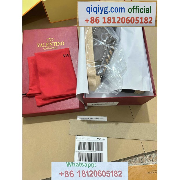 qiqiyg.com Offizielle Mode 2025: Handtaschen, Kleidung und Schuhe im Großhandel zum besten Preis QQYG604