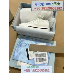 qiqiyg.com Offizielle Mode 2025: Handtaschen, Kleidung und Schuhe im Großhandel zum besten Preis QQYG658