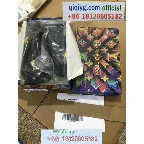 qiqiyg.com Offizielle Mode 2025: Handtaschen, Kleidung und Schuhe im Großhandel zum besten Preis QQYG695