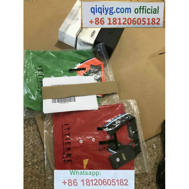 qiqiyg.com Offizielle Mode 2025: Handtaschen, Kleidung und Schuhe im Großhandel zum besten Preis QQYG710