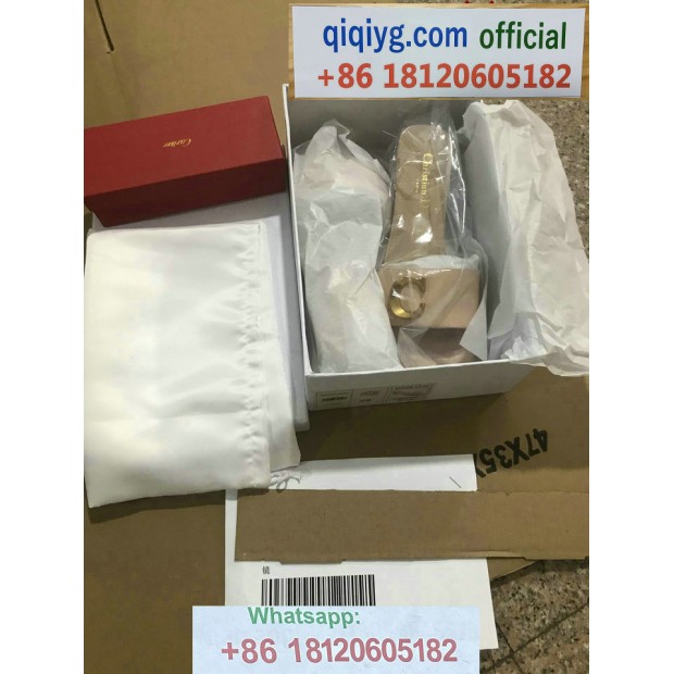 qiqiyg.com Offizielle Mode 2025: Handtaschen, Kleidung und Schuhe im Großhandel zum besten Preis QQYG31