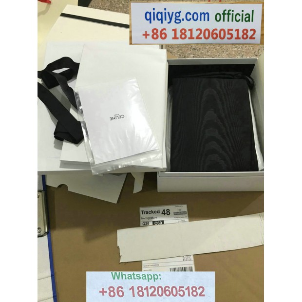 qiqiyg.com Offizielle Mode 2025: Handtaschen, Kleidung und Schuhe im Großhandel zum besten Preis QQYG32