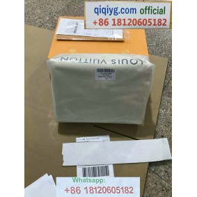 qiqiyg.com Offizielle Mode 2025: Handtaschen, Kleidung und Schuhe im Großhandel zum besten Preis QQYG35