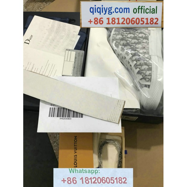 qiqiyg.com Offizielle Mode 2025: Handtaschen, Kleidung und Schuhe im Großhandel zum besten Preis QQYG41