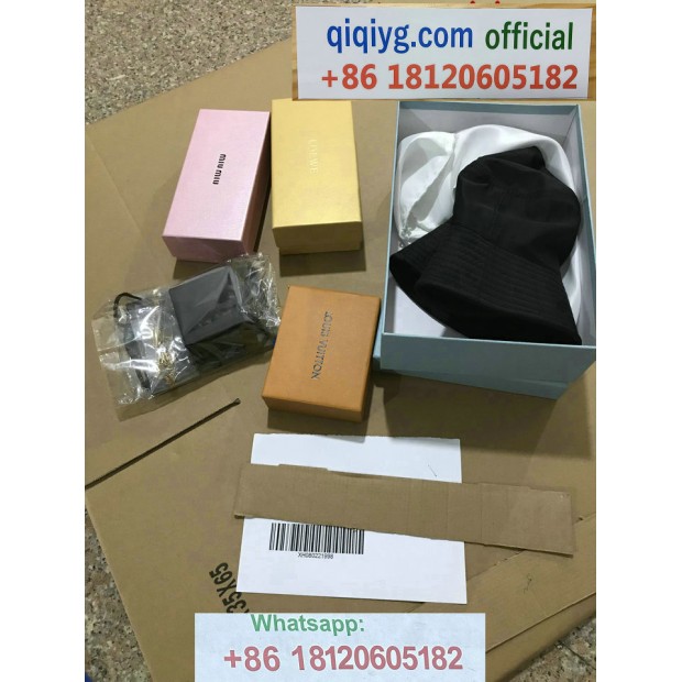 qiqiyg.com Offizielle Mode 2025: Handtaschen, Kleidung und Schuhe im Großhandel zum besten Preis QQYG70