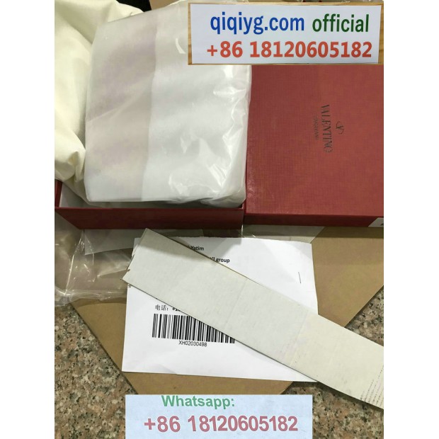 qiqiyg.com Offizielle Mode 2025: Handtaschen, Kleidung und Schuhe im Großhandel zum besten Preis QQYG86