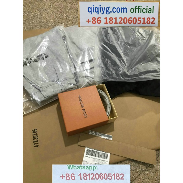 qiqiyg.com Offizielle Mode 2025: Handtaschen, Kleidung und Schuhe im Großhandel zum besten Preis QQYG91