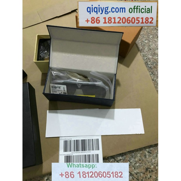 qiqiyg.com Offizielle Mode 2025: Handtaschen, Kleidung und Schuhe im Großhandel zum besten Preis QQYG127