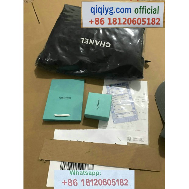 qiqiyg.com Offizielle Mode 2025: Handtaschen, Kleidung und Schuhe im Großhandel zum besten Preis QQYG154