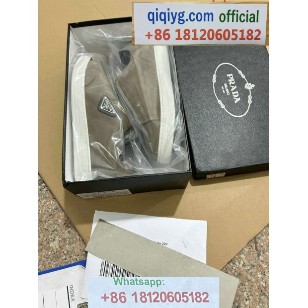 qiqiyg.com Offizielle Mode 2025: Handtaschen, Kleidung und Schuhe im Großhandel zum besten Preis QQYG156